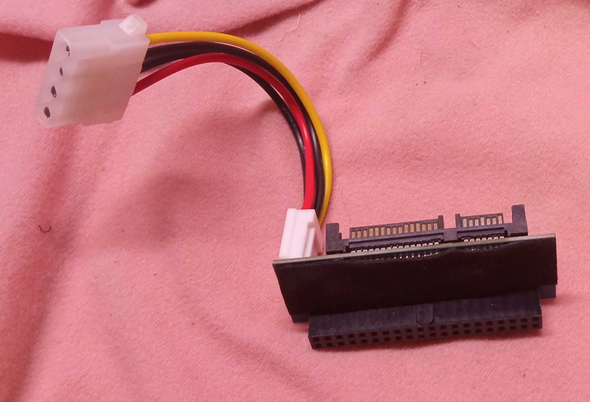 Adapter do dysku HDD aby podłączyć go do komputera ze złączami sata