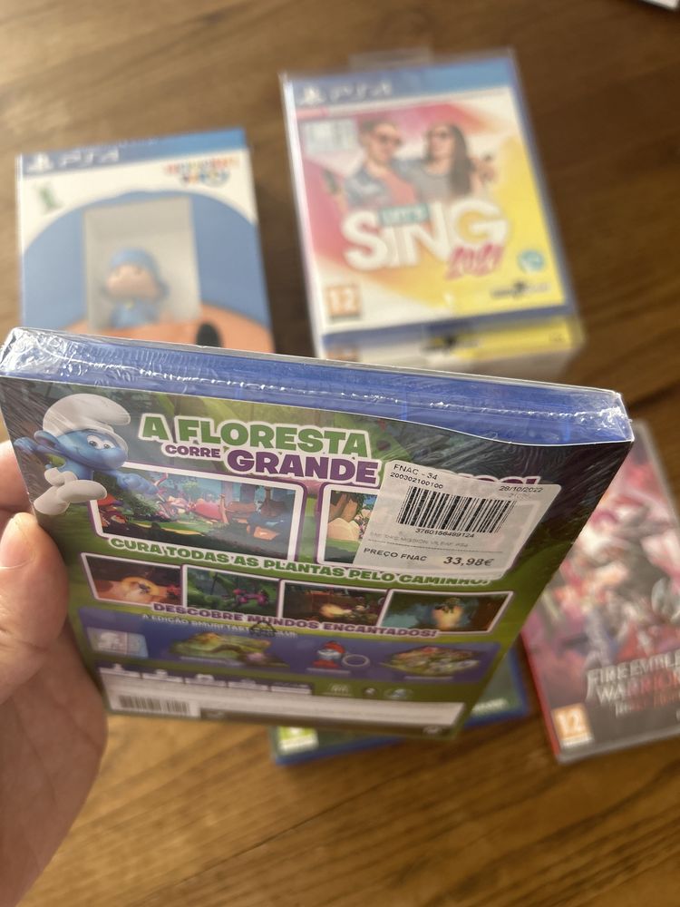 Fire emblem, smurfs, pocoyo, PS4 e Switch