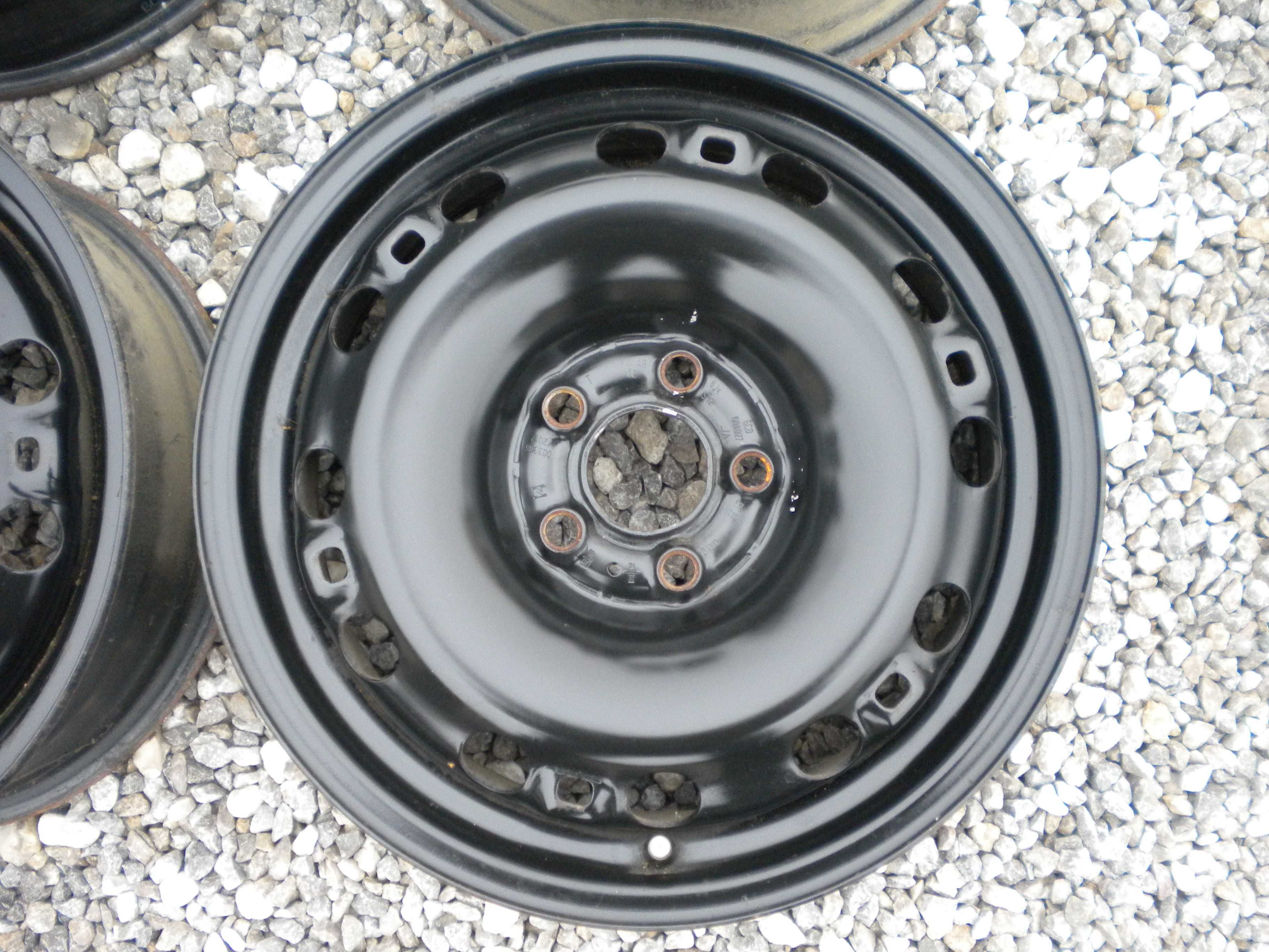 Felgi stalowe 15 5x100 et38 VW Polo Skoda Fabia, Rapid Seat Ibiza