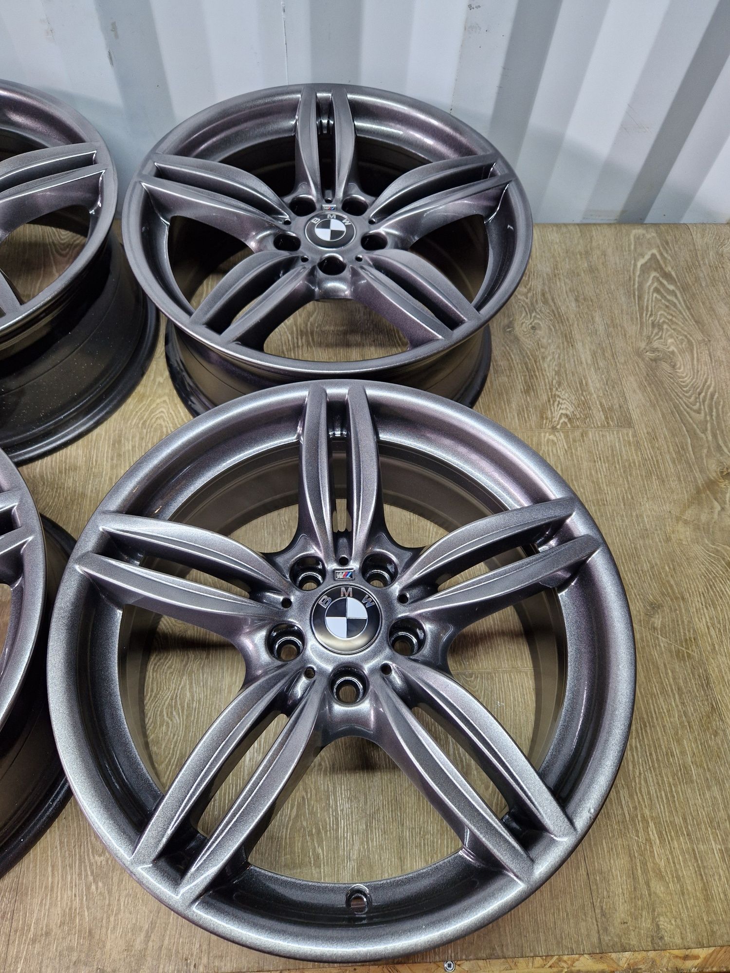 Felgi 19 Bmw styling 351 f10 f11 f07 5x120 8.5j et33 os 72.6