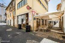 Restaurante em Leiria com 122m² e excelente exposição solar