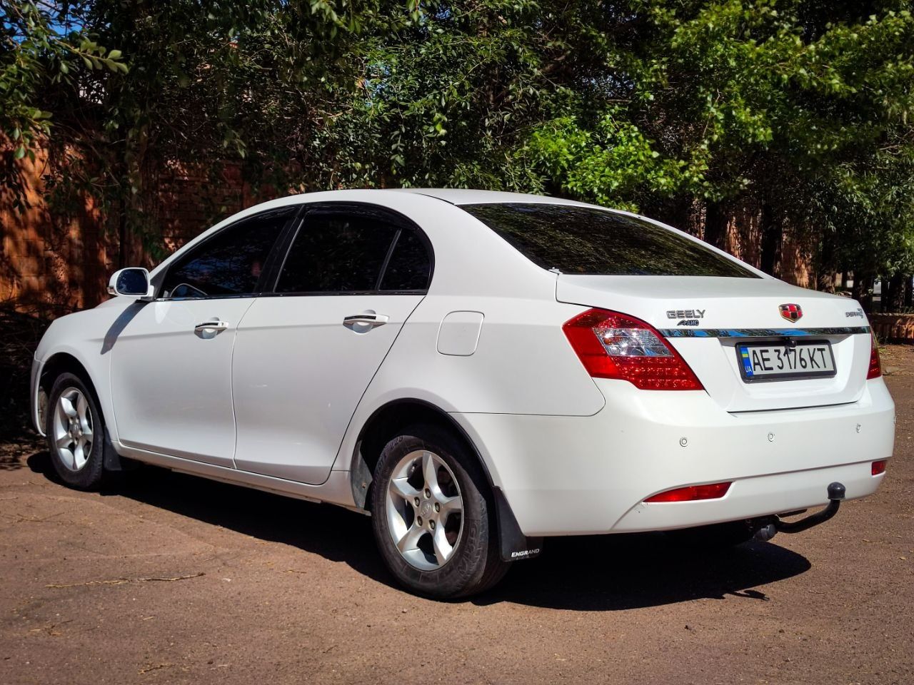 Geely Emgrand EC7