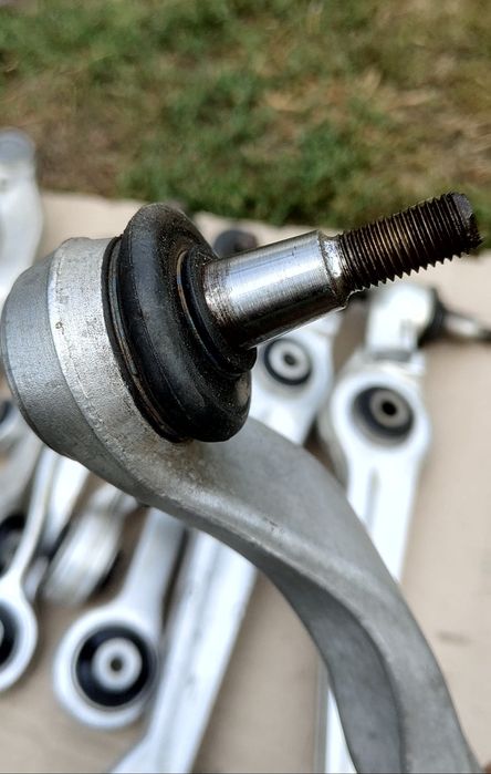 Ричаги передней подвески Ауди А4 , wv b5