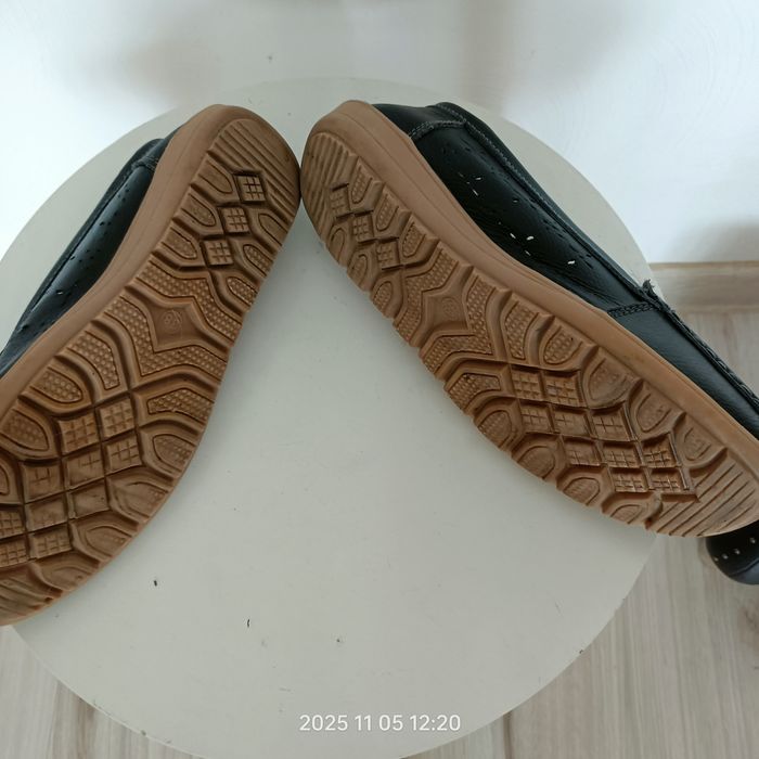 Mokasyny damskie rozmiar 38 marki T&R