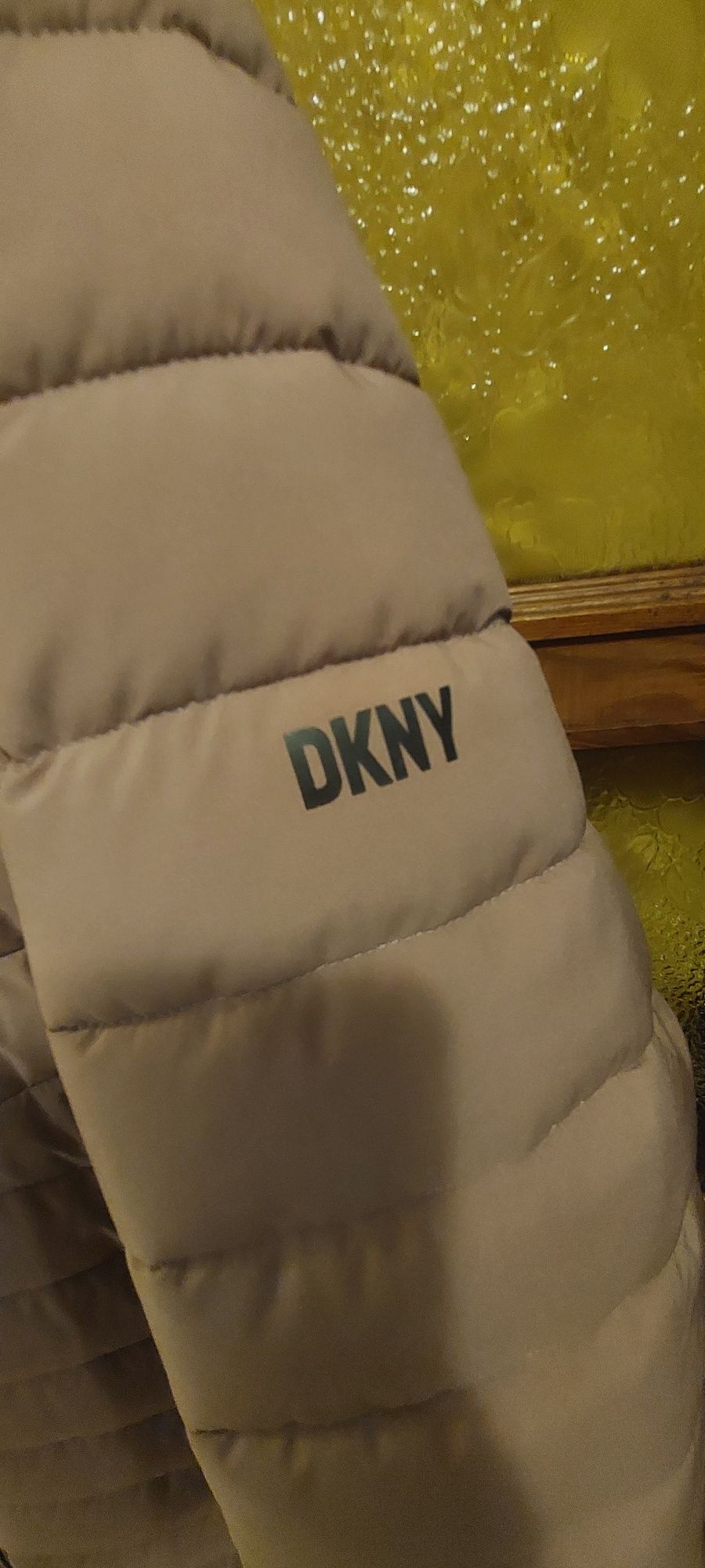 Kurtka zimowa DKNY rozm. L