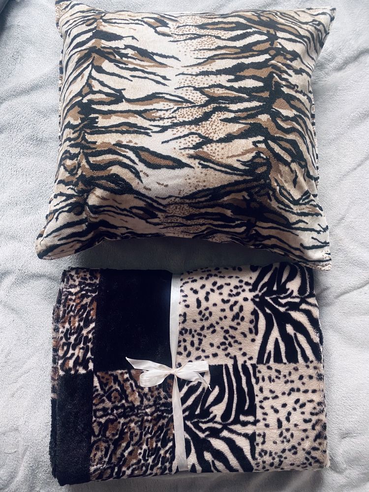 poduszka plus poszewka 60/60 cm zwierzecy wzór zebra