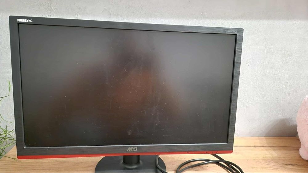 Monitor AOC 21.5 cala