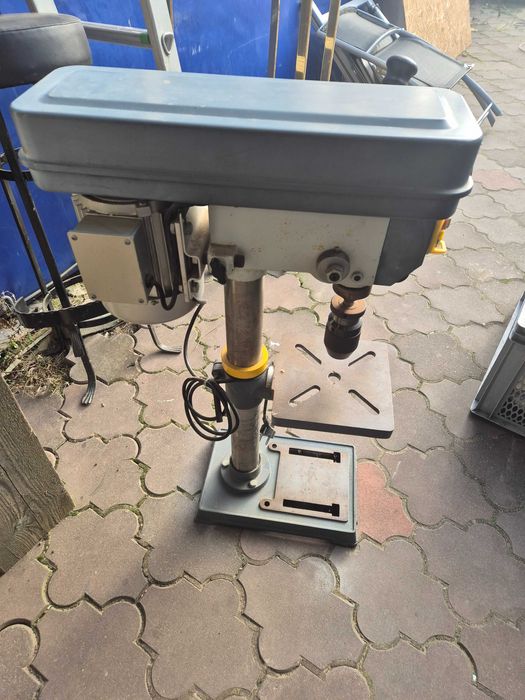 Wiertarka stołowa kolumnowa  QUANTUM B 16 F