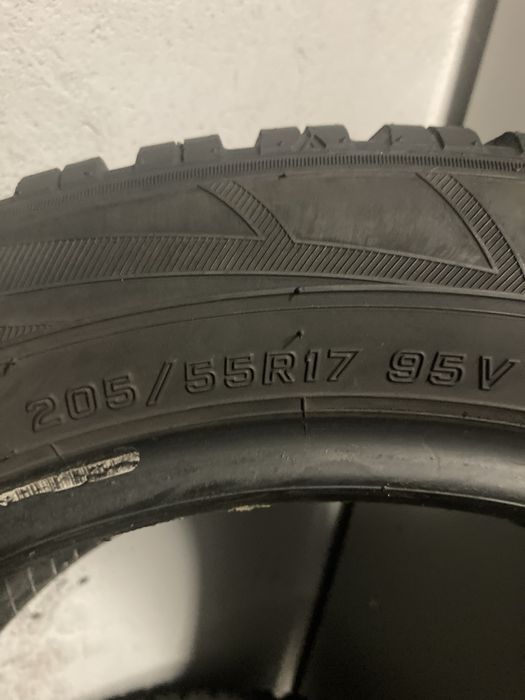 Opony zimowe 205/55/17 Falken