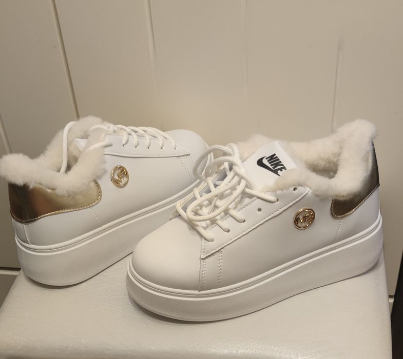 Sprzedam buty damskie wszystkie po 50 zł