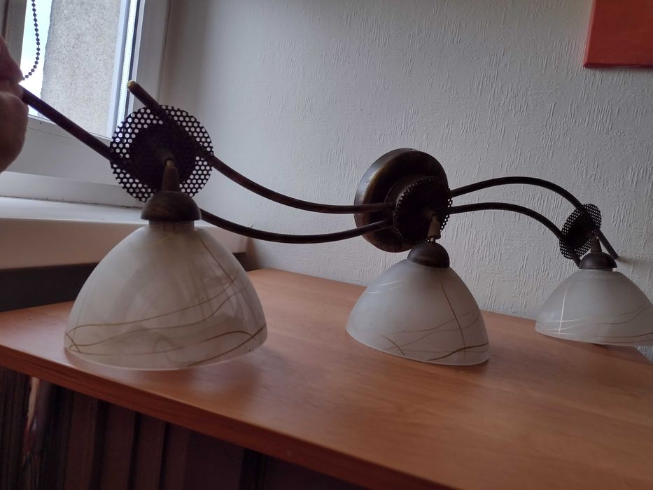 Lampa wisząca - żyrandol na trzy żarówki