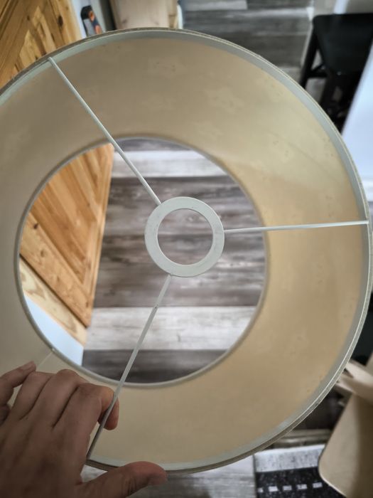 Oddam żyrandol dziecięcy