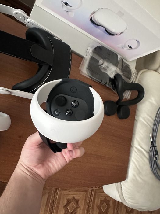 Продам Meta Quest 2 128 gb (VR, Oculus, вр шлем)
