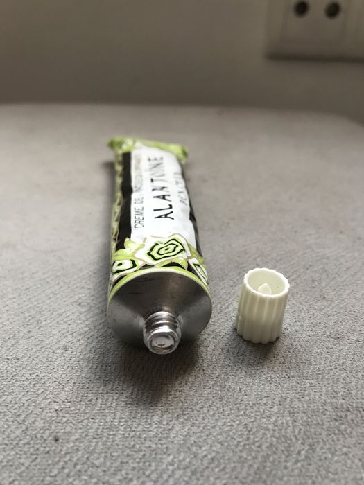 Cremes de mãos NOVOS Caudalie e Alantoíne Benamôr