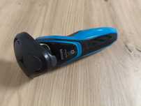 Maszynka do golenia Philips AquaTouch 5050 Series.