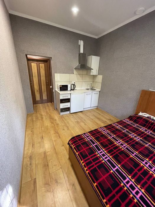 Квартира посуточно.БЕЗ ВЕЕРНЫХ ОТКЛЮЧЕНИЙ.Детская областная,Св Николая