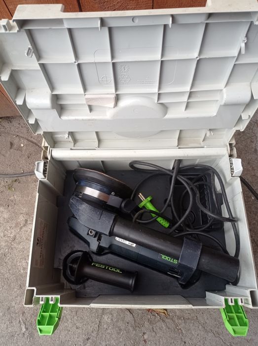 Frezarka do renowacji SAF750 oraz inne narzędzia Festool