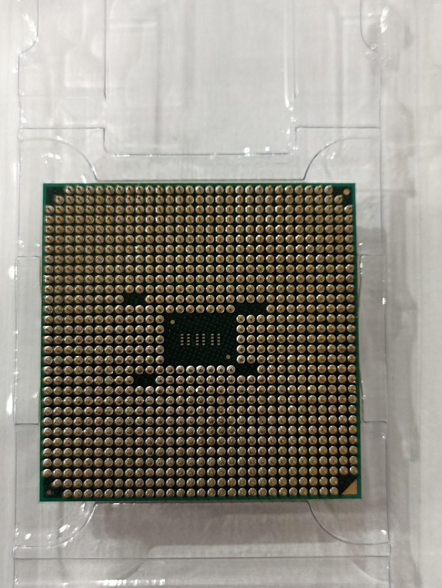 FM2/FM2+ APU AMD A10-5800K 3.8/4.2GHz 4 ядра 4 потока + відеоядро