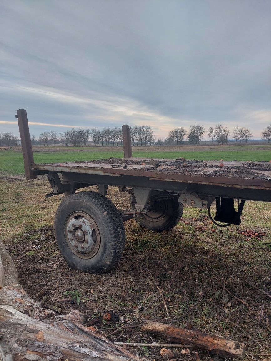 Продам зіловський причіп