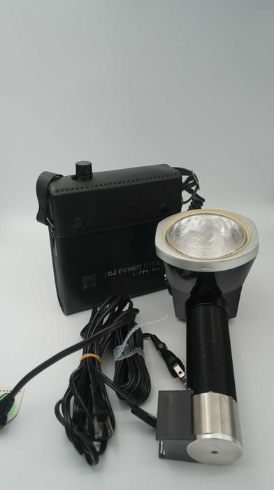 National PE-562 Professional