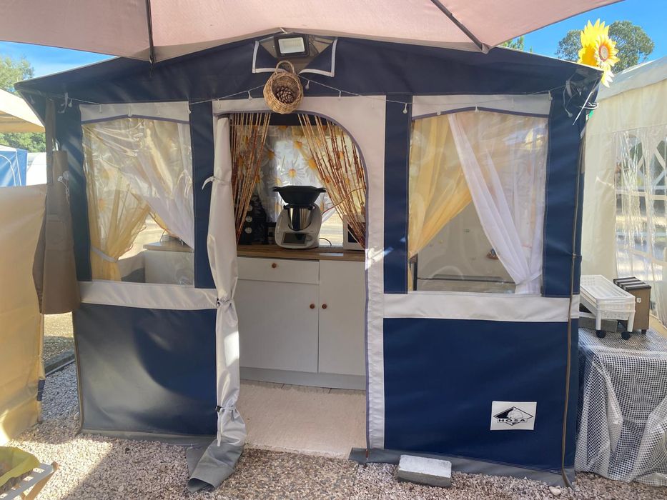 Vendo cozinha de campismo em bom estado