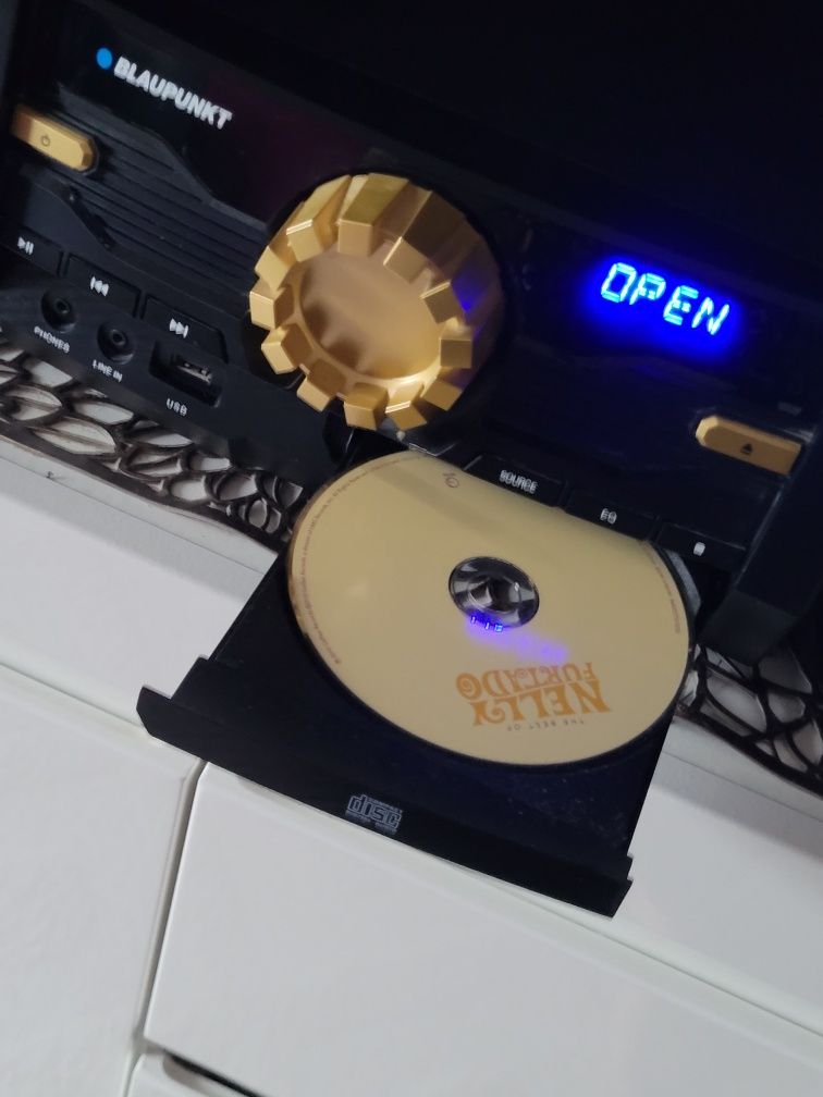 Wierza Hf Blaupunkt MC200BT bluetooht karaoke z dwoma mikrofonami