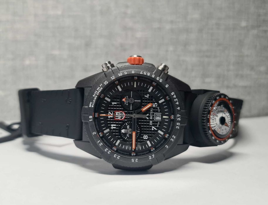 Чоловічий годинник часы Luminox 3782 Bear Grylls 45mm Carbon Tririum