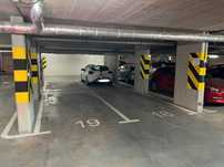 Wynajmę miejsce parkingowe / garaż - Casa Feliz - Żabiniec 83 - Kraków
