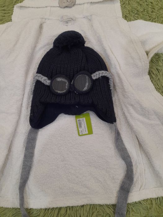 Дитяча зимова шапка