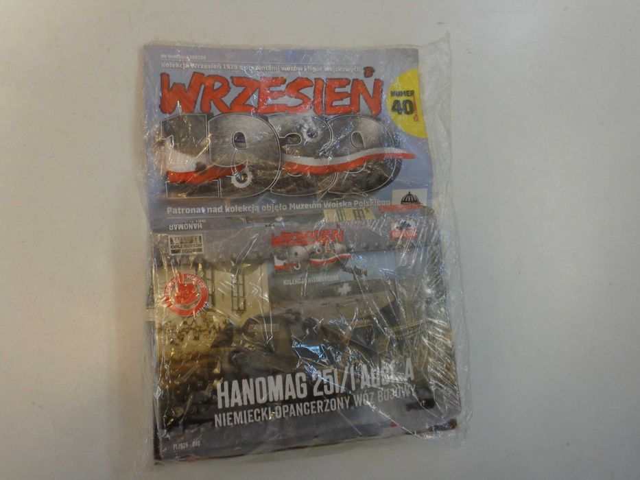 Wrzesień 1939 nr 40 - Hanomag 251/1 - Niemiecki Opancerzony Wóz Bojowy
