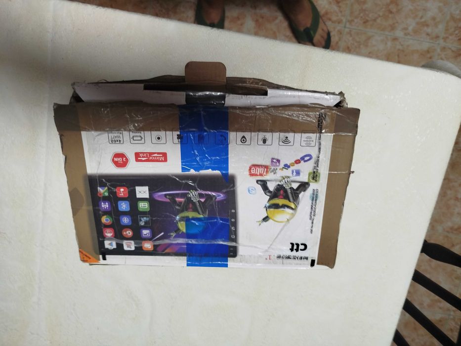 Tela multimidia para auto