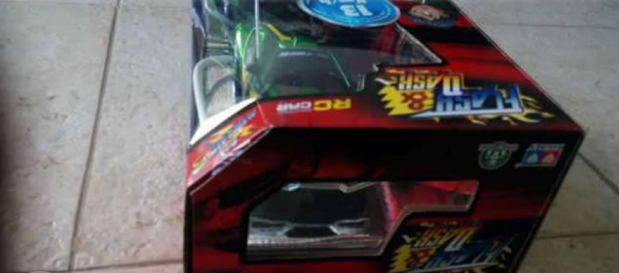 Carros Telecomandado Flash e Dash 13Kmh, Novo