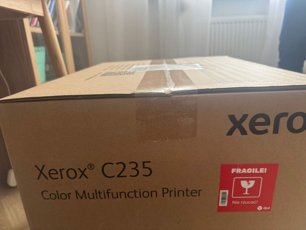 Nowa drukarka Xerox C235
