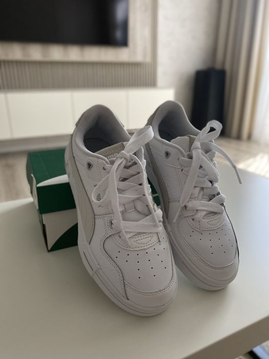 Кросівки Puma жіночі білі / кеди 37 розмір