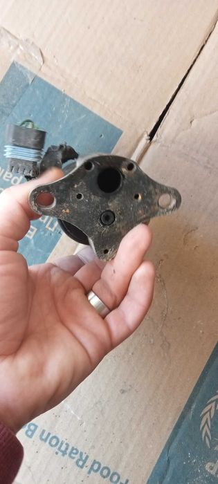 Продам Клапан відплацьованих газів