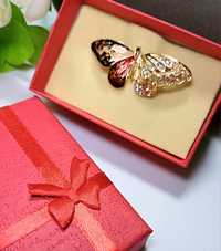 Broszka motyl złoto bordo- cyrkonie