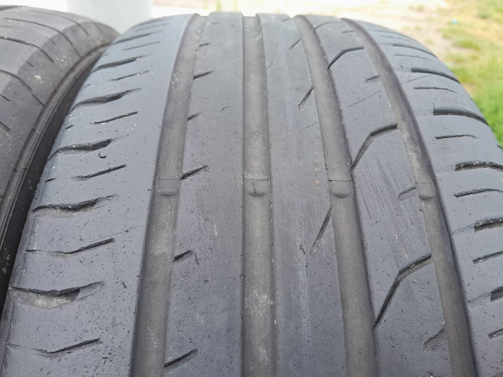 Continental 235/55 R18