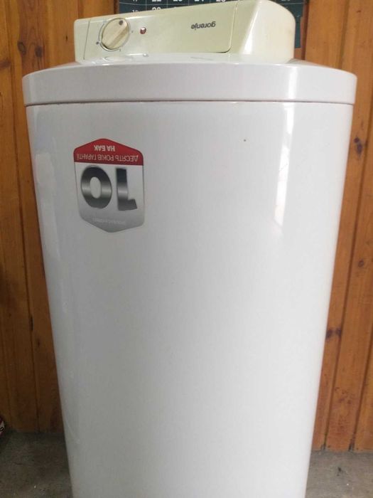 Водонагреватель  Gorenje. на 100 литров.