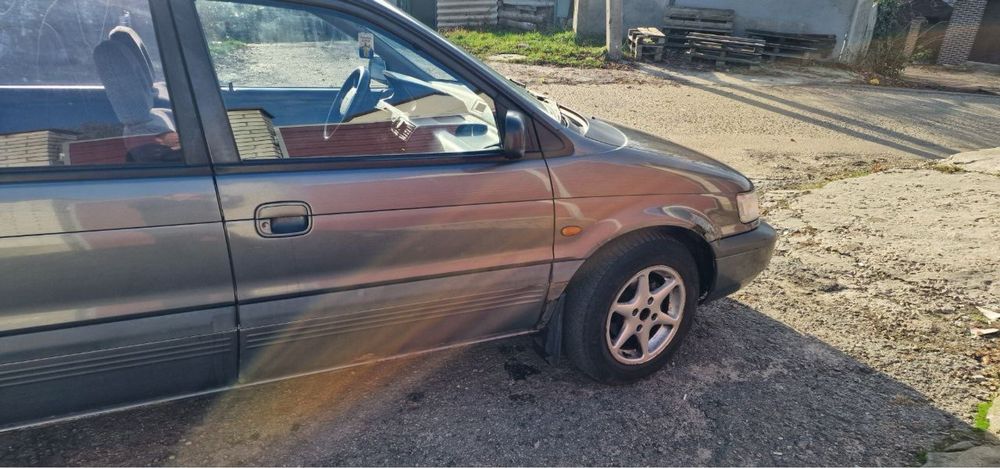 Mitsubishi Space Wagon