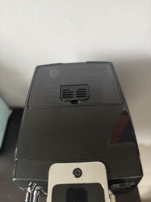 Delonghi Dinamica ekspres ECAM 350.15.B ekspres automatyczny