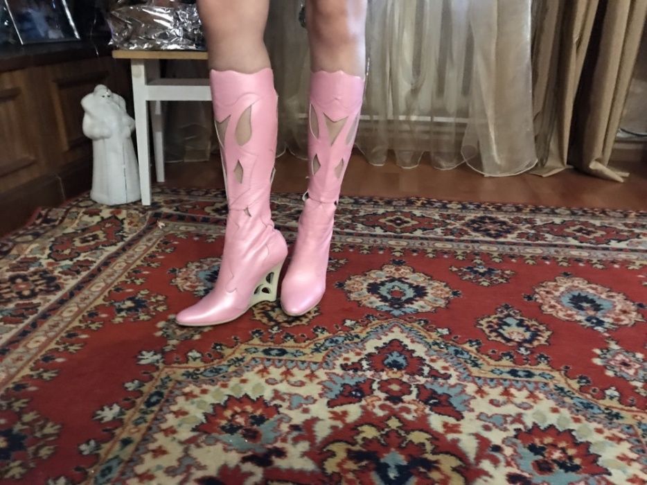 Продам сапоги женские