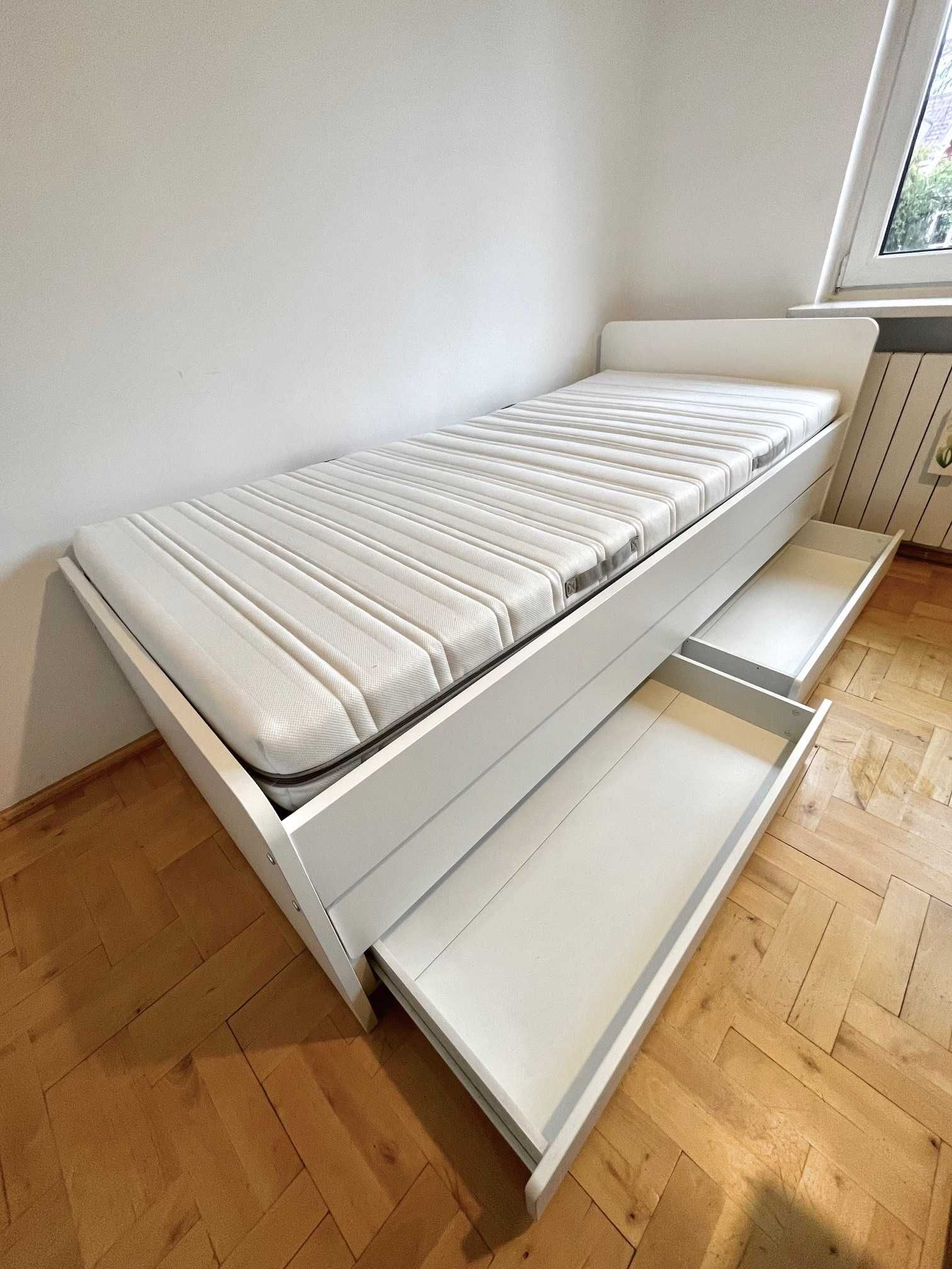Łóżko IKEA SLAKT białe z łóżkiem dolnym i pojemnikami