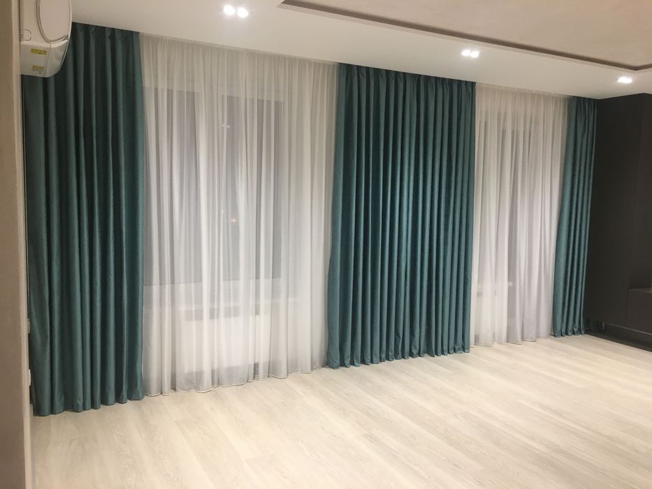 Прання тюлі у Киіві