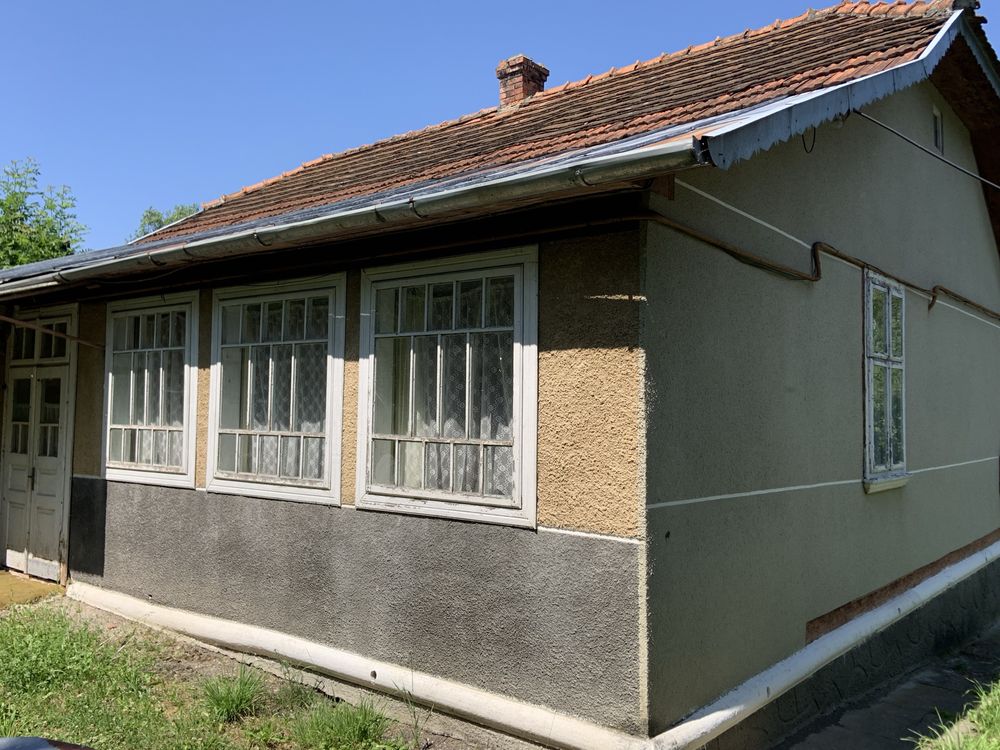 Продається будинок в передмісті Трускавця