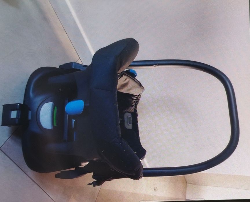 Fotelik nosidło Adamex z baza ISOFIX jak nowe
