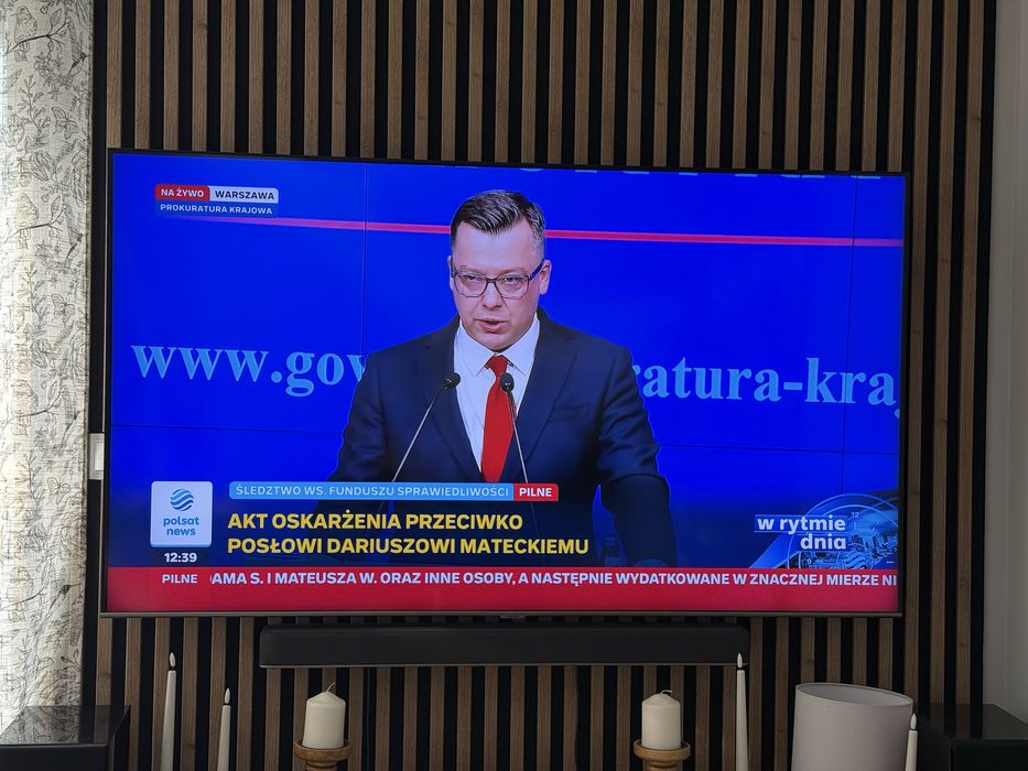 Sprzedam tv Samsun Qled  QE65Q77TAT -4K- Smart TV. 65” 100Hz.