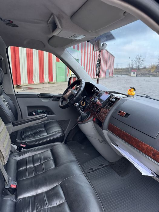 Продам Фольцваген транспортер Т5