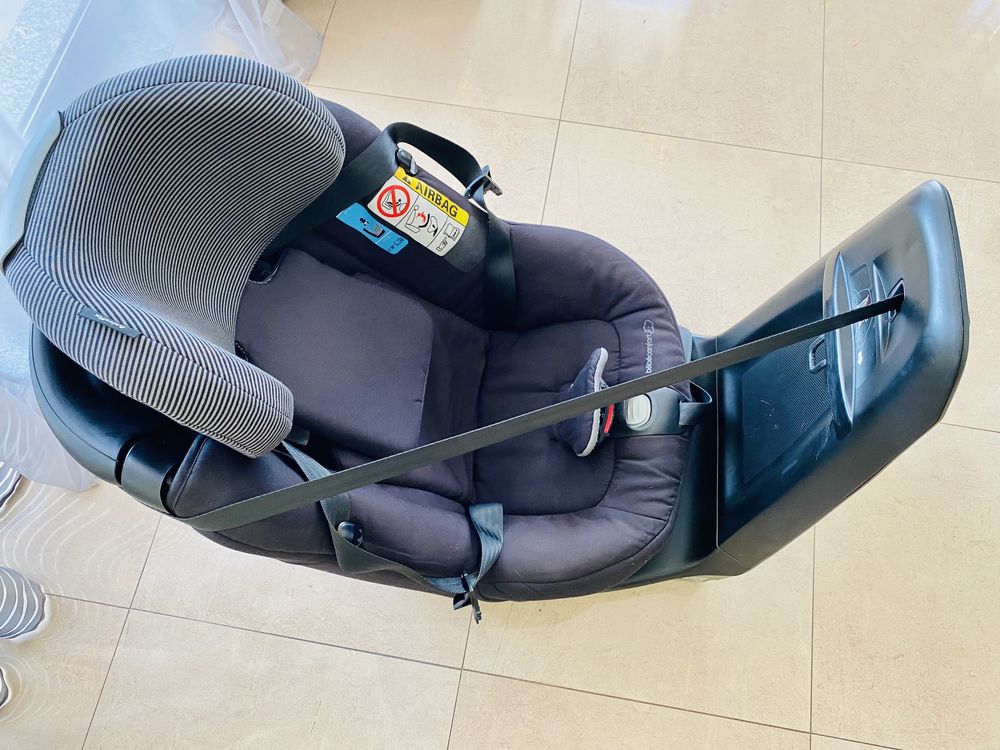 Cadeira de automóvel i-Size (61 - 105 cm) Axissfix Authentic Graphite