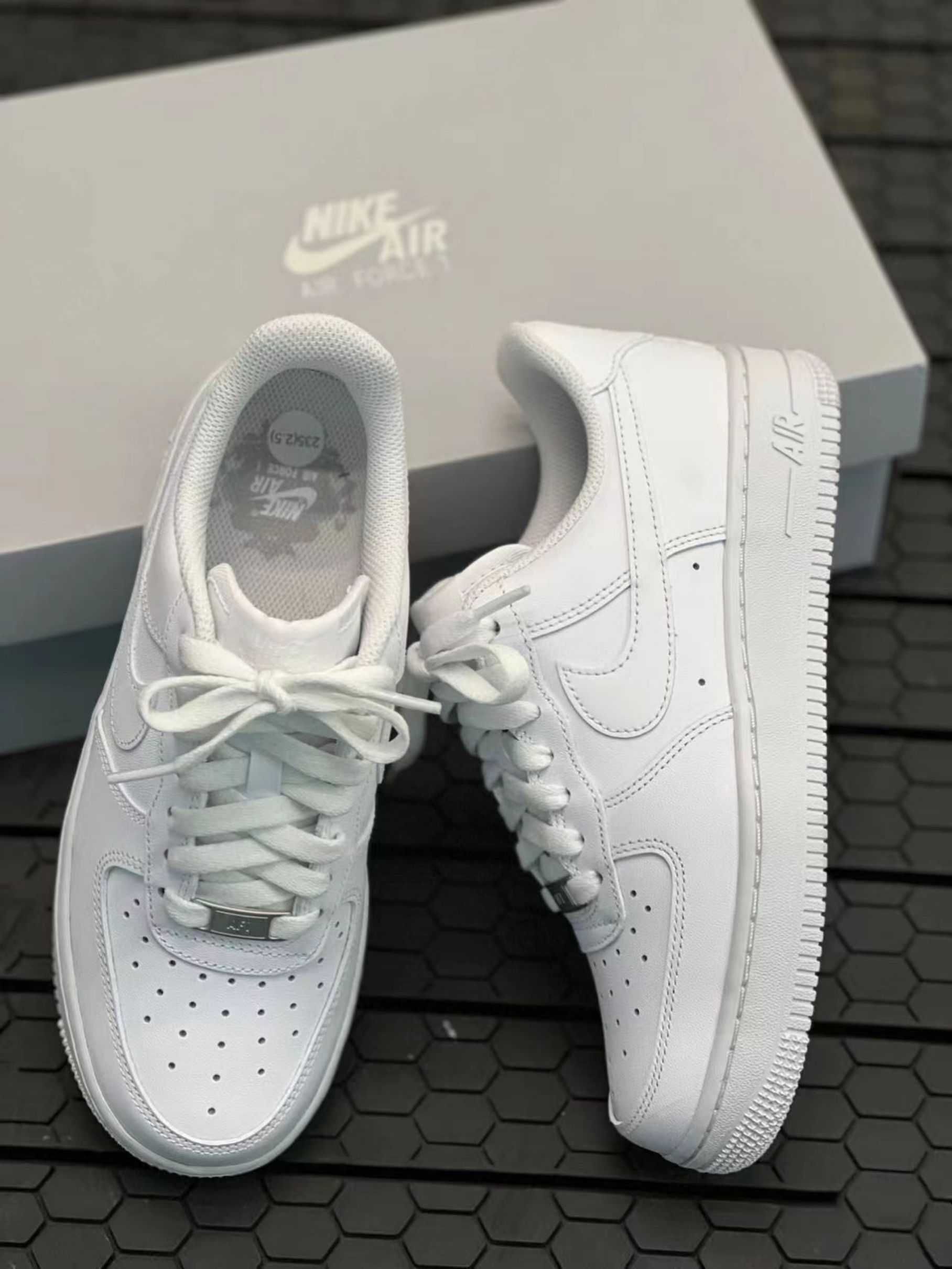 Nike Air Force 1 Low‘07 White  39