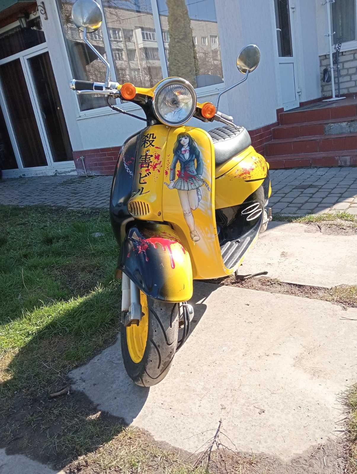 Продам скутер Honda оригінал